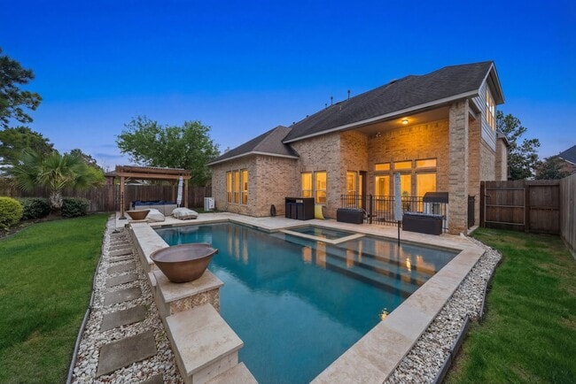 property at 2547 Marufo Vega Dr