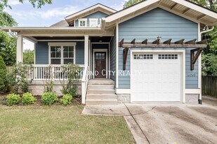 606B Eastboro Dr in Nashville, TN - Building Photo