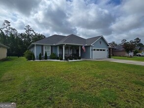 320 Daniel Trent Way in Kingsland, GA - Building Photo - Building Photo