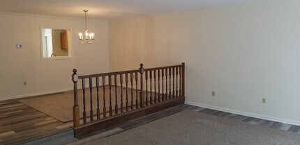 215 Benham Ct in Newark, DE - Foto de edificio - Building Photo