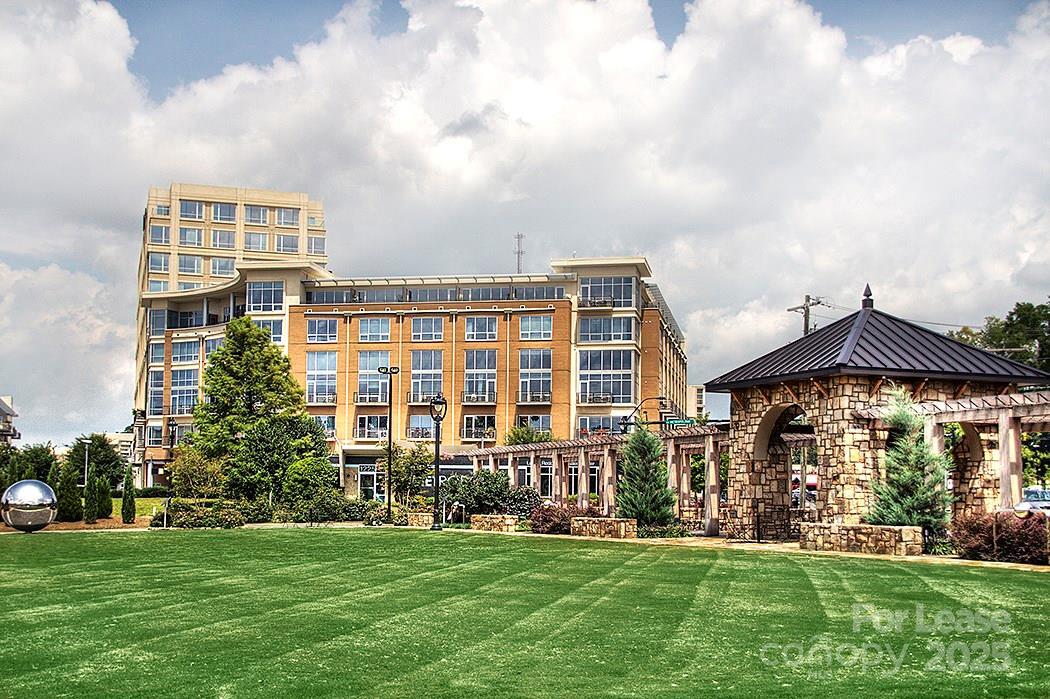 1133 Metropolitan Ave in Charlotte, NC - Building Photo