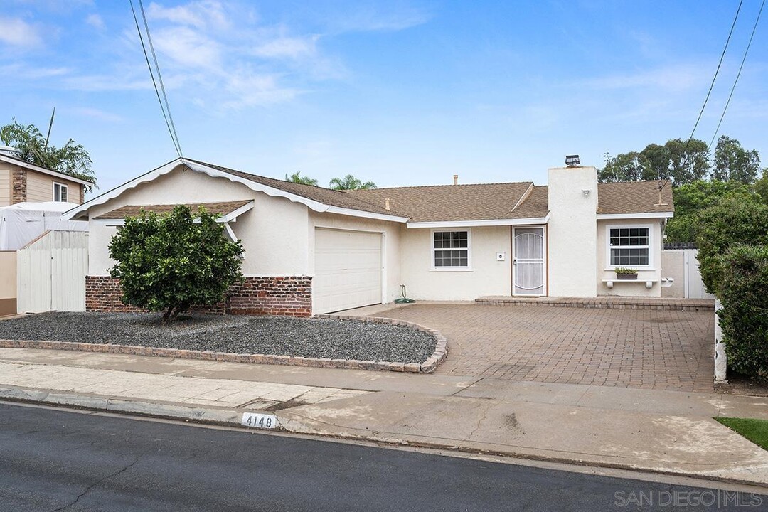 4148 Cole Way in San Diego, CA - Building Photo