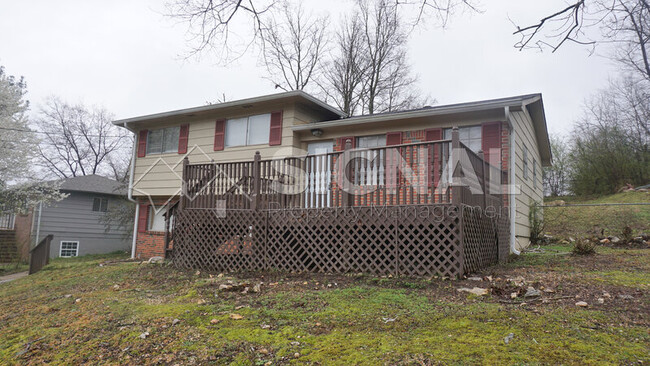 2811 Creek Ln NE-Unit -101 in Birmingham, AL - Building Photo - Building Photo