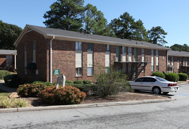Tara Woods Apartments photo'