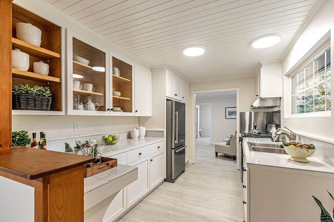 4865 Highway 9 in Felton, CA - Foto de edificio - Building Photo