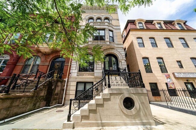 43 Madison Ave in Jersey City, NJ - Building Photo - Building Photo