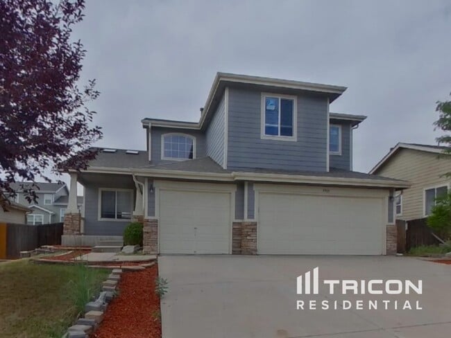property at 9909 Vine St