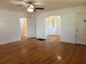 560 Raymond Ave in San Jose, CA - Foto de edificio - Building Photo