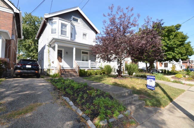 property at 2748 Markbreit Ave