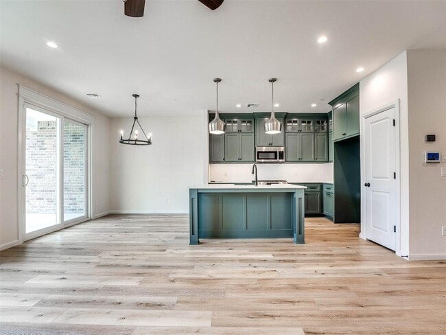 628 Harbor Town Dr in Edmond, OK - Building Photo - Building Photo