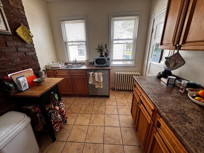75 Elmira St, Unit 1