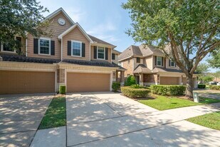 3906 Waterford Ln in Missouri City, TX - Building Photo