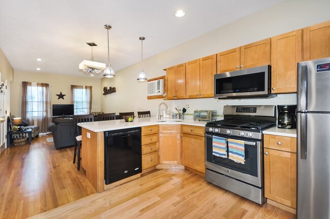 property at 139 W Sixth St