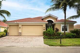 12710 Olde Banyon Blvd in North Fort Myers, FL - Building Photo - Building Photo