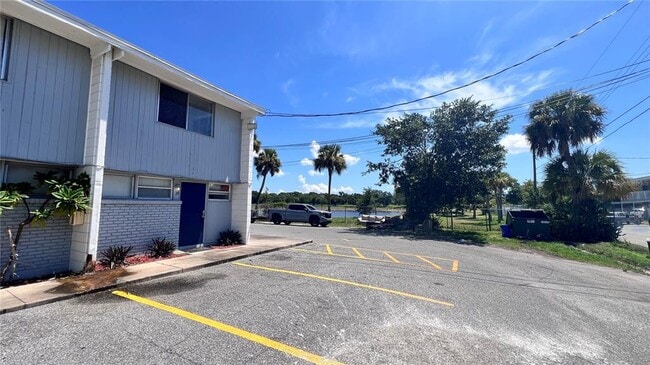 1010 N Fiske Blvd in Cocoa, FL - Building Photo - Building Photo