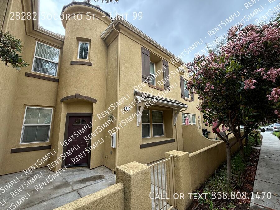 28282 Socorro St in Murrieta, CA - Building Photo