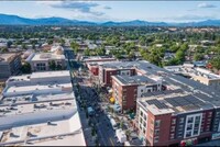 Market Center Apartments in Redding, CA - Building Photo - Building Photo