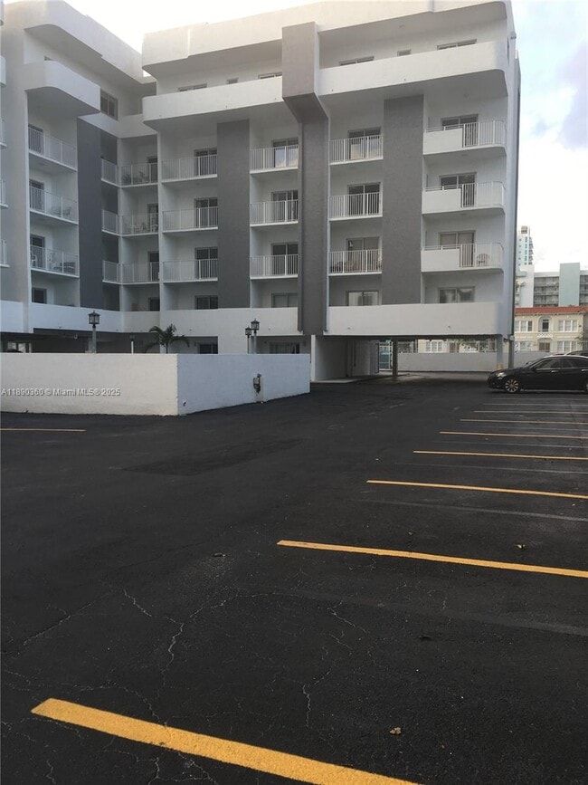 395 NE 21st St in Miami, FL - Building Photo - Building Photo