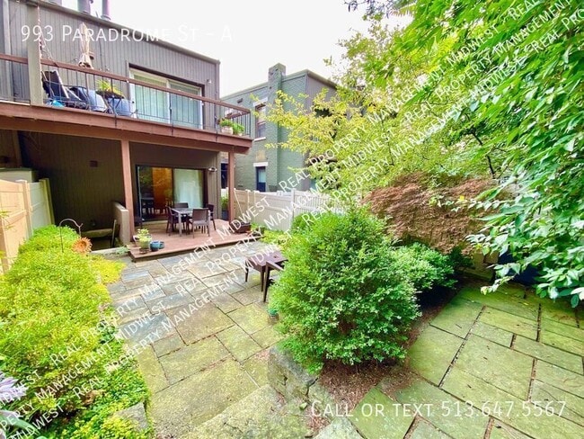 993 Paradrome St in Cincinnati, OH - Building Photo - Building Photo