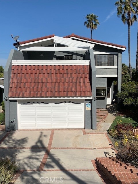 property at 693 19th St