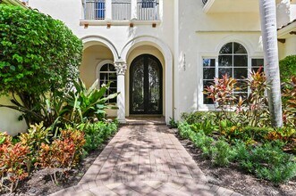 17665 Middlebrook Way in Boca Raton, FL - Building Photo - Building Photo