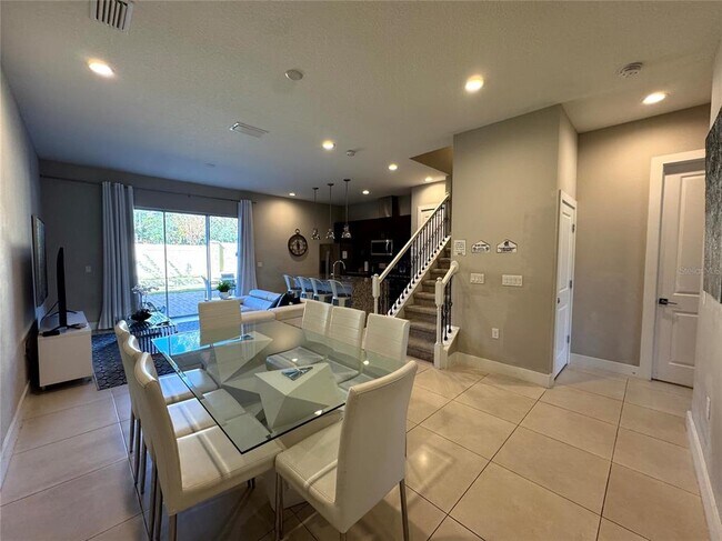 2628 Sunrise Shores Dr in Kissimmee, FL - Building Photo - Building Photo