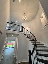 1649 Cardinal Ln in Round Rock, TX - Foto de edificio - Building Photo