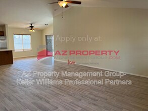 17848 W Redfield Rd in Surprise, AZ - Building Photo - Building Photo