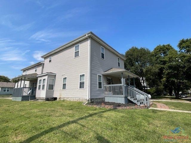 1520 S Osage Ave in Sedalia, MO - Building Photo