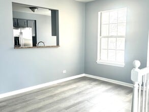 15 Polk Ct in Streamwood, IL - Building Photo - Building Photo