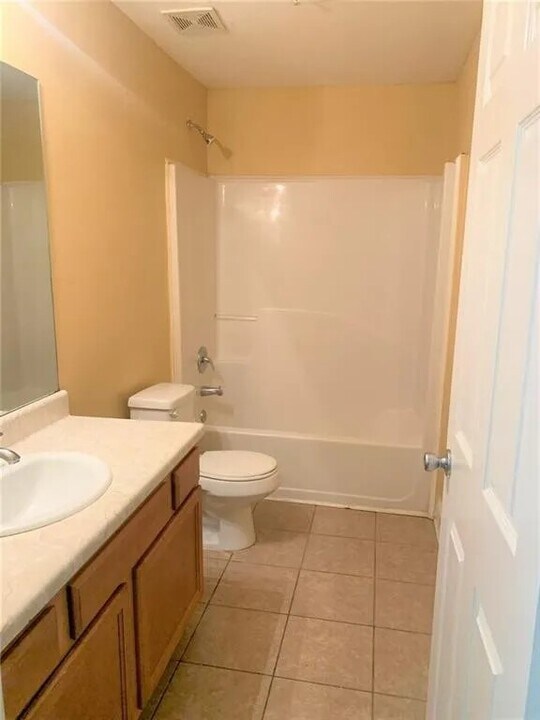 4896 Pinnacle Dr in Stone Mountain, GA - Building Photo