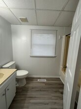 218 Morning Dr in Harriman, TN - Foto de edificio - Building Photo