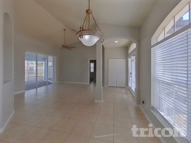 4090 W Price Blvd, Unit C307 in North Port, FL - Building Photo - Building Photo