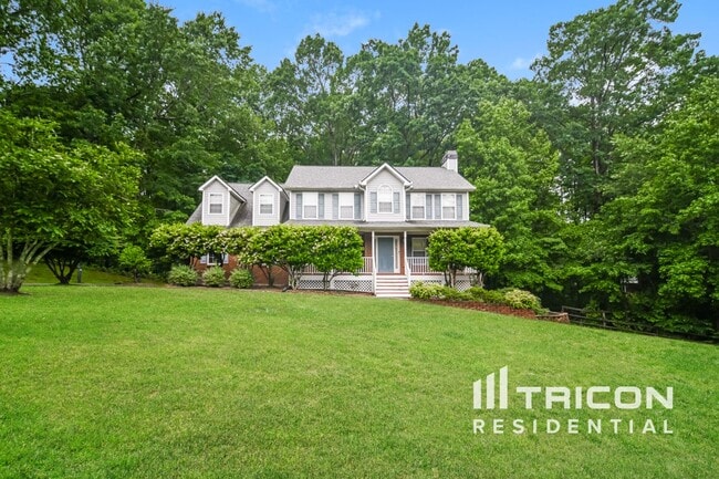 property at 121 Crown Oaks Dr