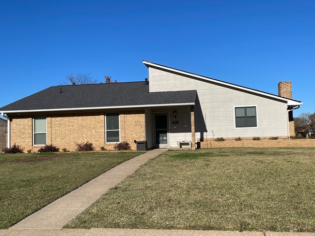 5402 Daisy Cir in Bossier City, LA - Building Photo - Building Photo