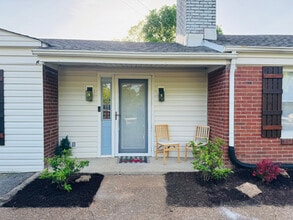 2701 Hartford Dr in Nashville, TN - Building Photo - Building Photo