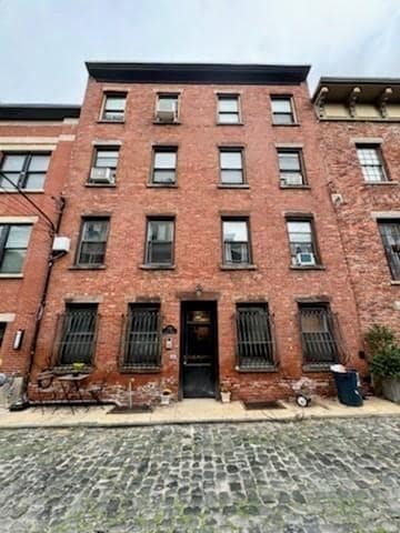 property at 504 Court St