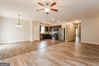 13 Easy Goer Ct in Cartersville, GA - Building Photo - Building Photo