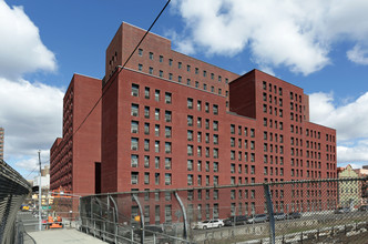 Park House in Bronx, NY - Building Photo - Primary Photo