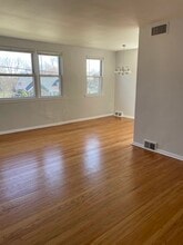 3518 Rhoads Ave, Unit A in Newtown Square, PA - Foto de edificio - Building Photo