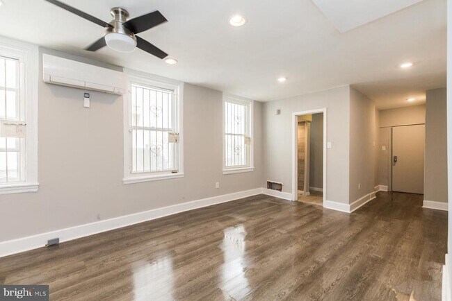 1202 N 7th St in Philadelphia, PA - Building Photo - Building Photo