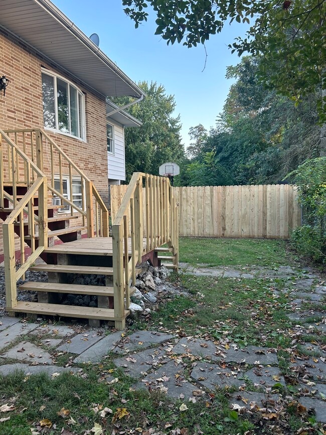 2 Water Tower Rd, Unit Apt 1