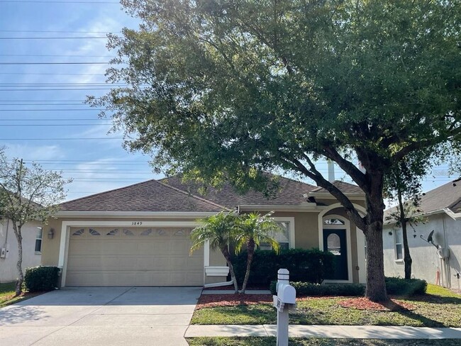 property at 3849 Washburn Pl