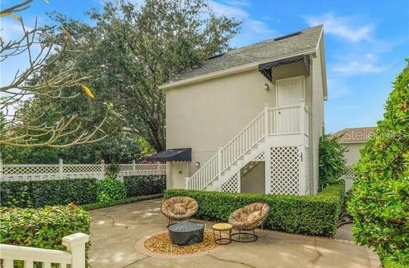 property at 418 Sycamore St