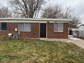 4839 S 100 E in Ogden, UT - Foto de edificio - Building Photo