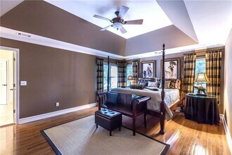 2242 Lenox Walk NE in Atlanta, GA - Building Photo - Building Photo