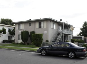 7590 Jackson Way in Buena Park, CA - Building Photo - Building Photo