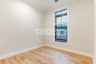 151 Everett St in Boston, MA - Building Photo - Building Photo