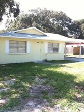 5420 23rd St Ct W in Bradenton, FL - Building Photo - Building Photo