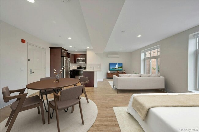 property at 40 Jackson Ave